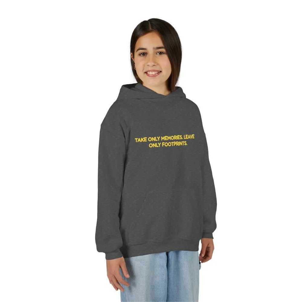 1395223713004058768_2048.jpeg Youth Hoodie(Gildan) – "Take Only Memories-Leave Only Footprints (Design Sitcom-Line)