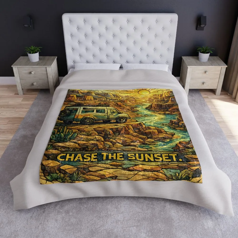 3326758810516023289_2048.jpeg Crushed Velvet Blanket —"Chase The Sunset" Design Cubic-Line (Campervan)